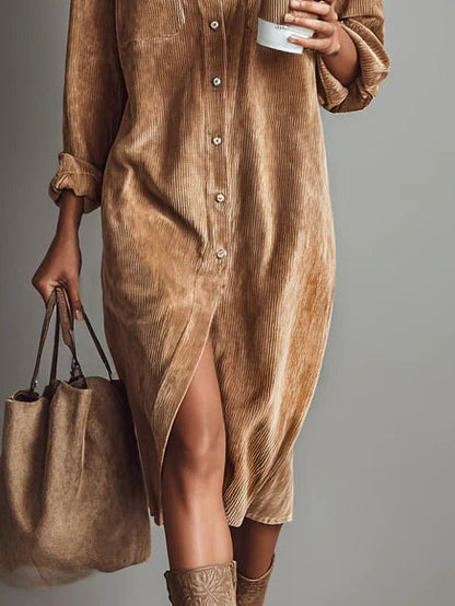VESTIDO CAMISERO MIDI DE ANTELINA CON BOTONES Y ABERTURA FRONTAL
